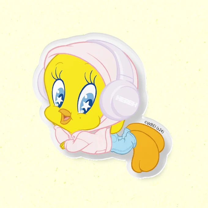 IU - Tweety x IU The Winning Keyring ['THE WINNING' 2024 HEREH World Tour Concert Encore Official MD] - Image 2