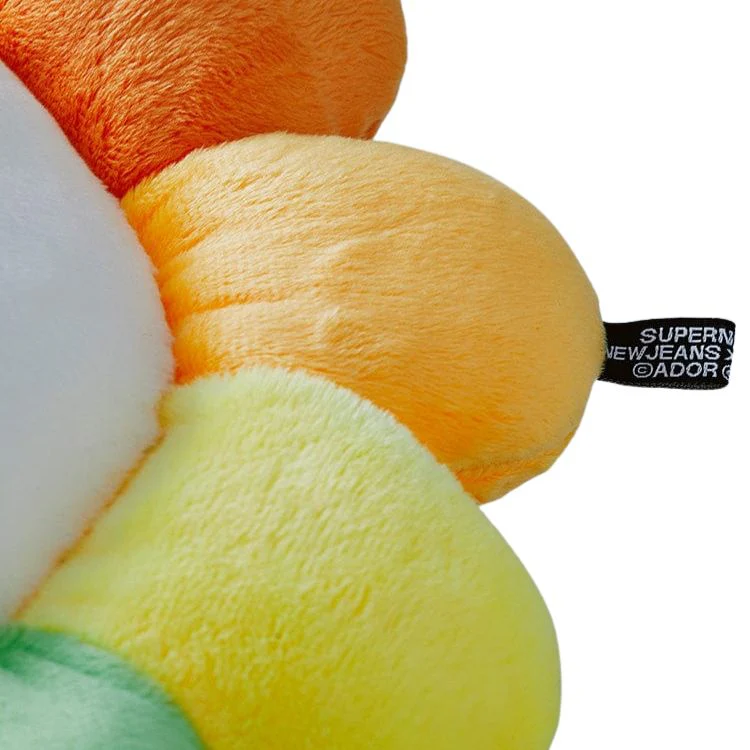 NewJeans - 30CM Cushion (Flower) [NJ x MURAKAMI] - Image 5