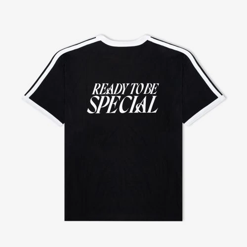 TWICE - Black T-Shirt ['READY TO BE' SPECIAL Official MD] - Image 2