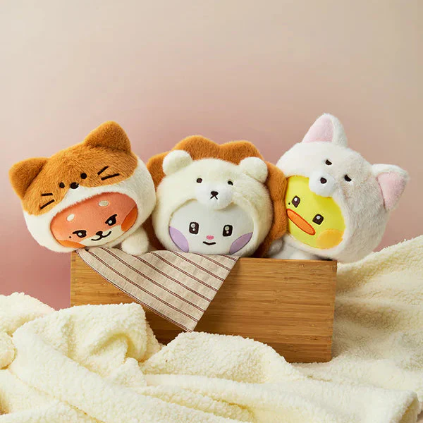 ZEROBASEONE - zeroni FLUFFY Wonderland Medium Plush - Image 4